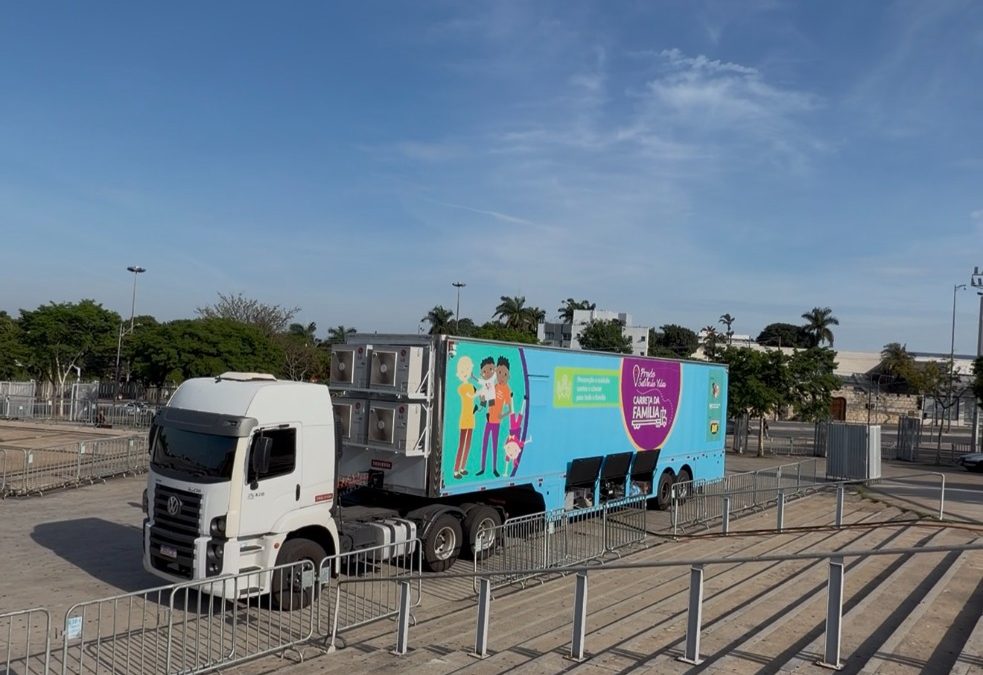 Carreta da Família Santa Casa BH realiza mutirão de mamografias no Mineirão